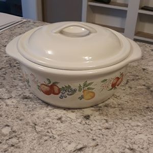 Corelle 2.5 qt Casserole dish